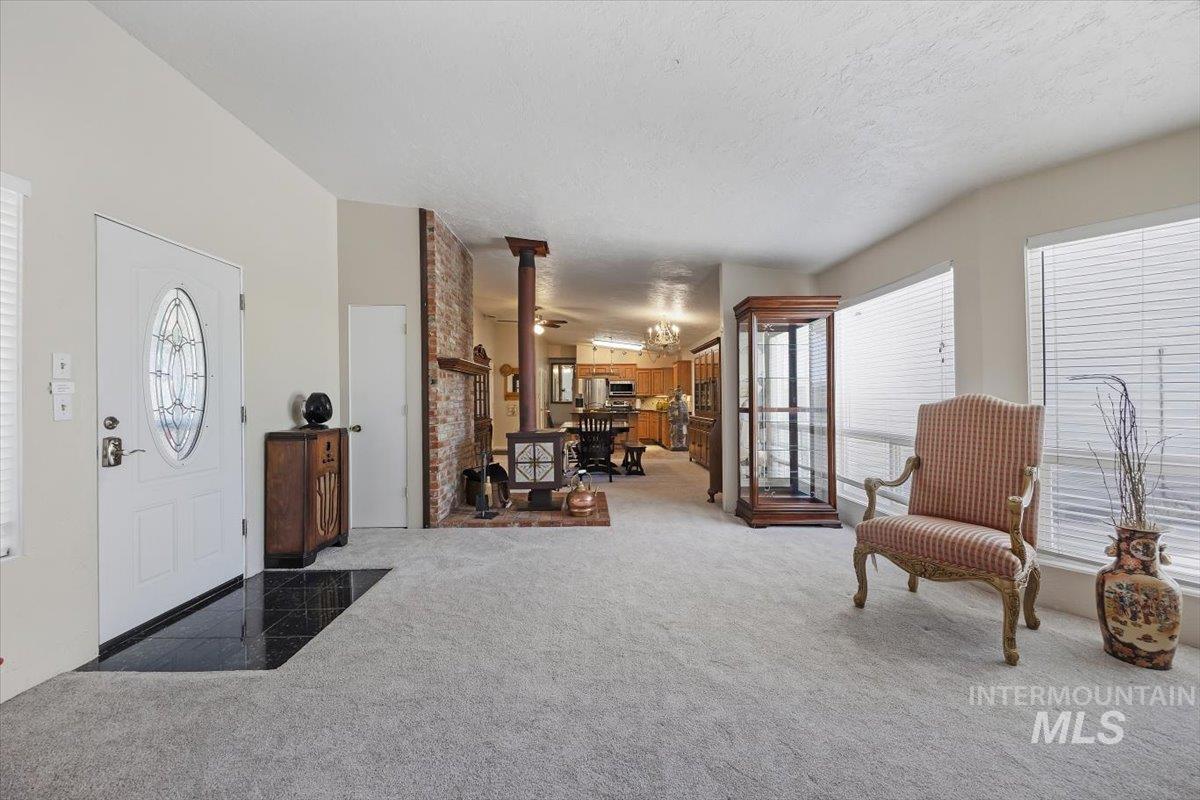 147 W 400 South, Jerome, Idaho 83338, 4 Bedrooms, 3 Bathrooms, Residential For Sale, Price $664,000,MLS 98989834