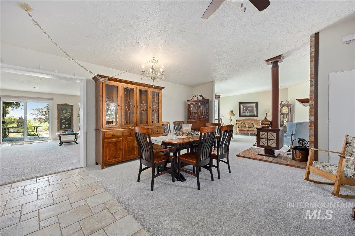 147 W 400 South, Jerome, Idaho 83338, 4 Bedrooms, 3 Bathrooms, Residential For Sale, Price $664,000,MLS 98989834
