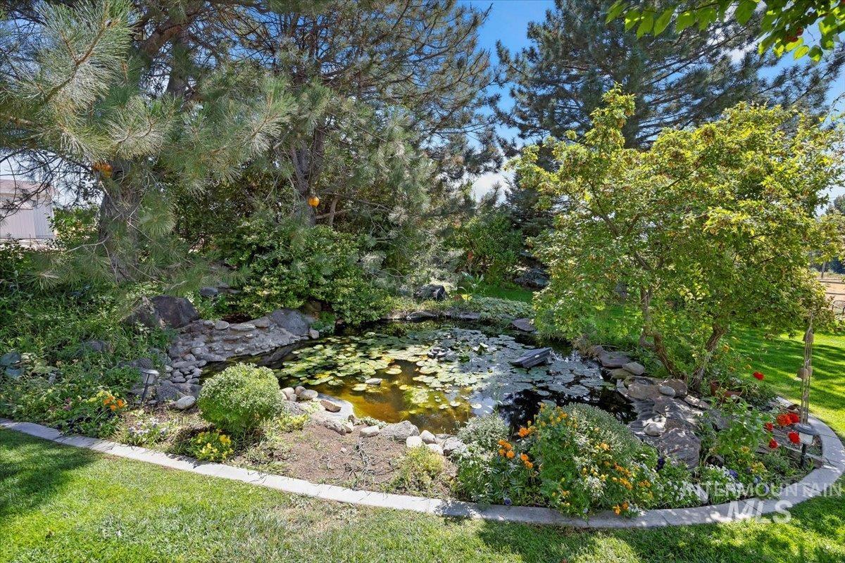 147 W 400 South, Jerome, Idaho 83338, 4 Bedrooms, 3 Bathrooms, Residential For Sale, Price $664,000,MLS 98989834