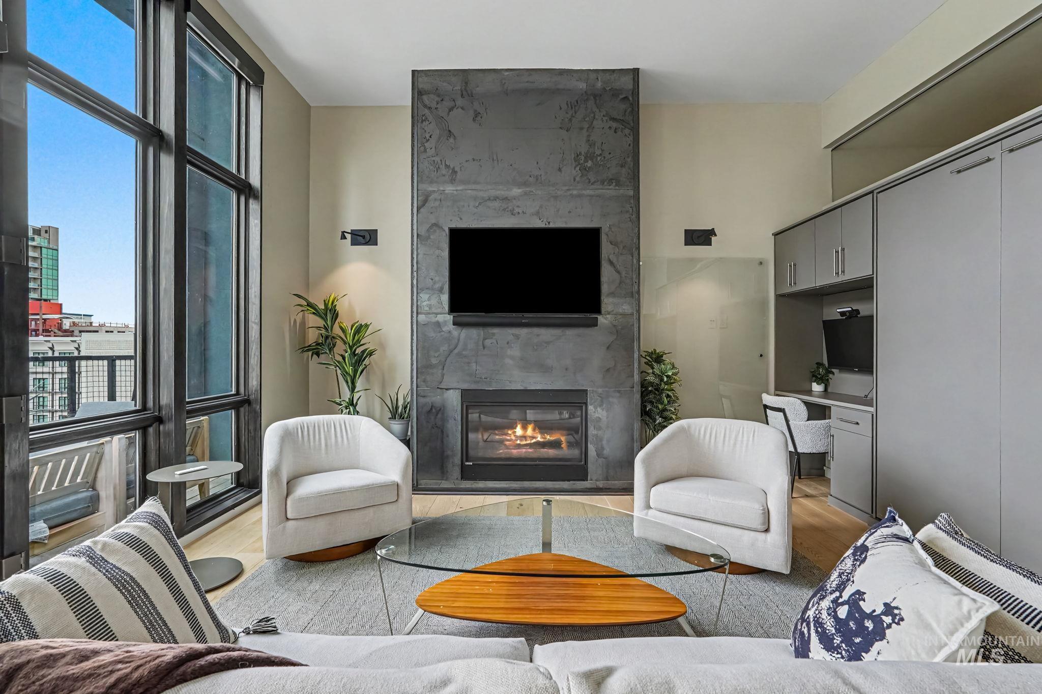 119 S 10th, Boise, Idaho 83702, 2 Bedrooms, 2 Bathrooms, Residential For Sale, Price $1,249,000,MLS 98989837