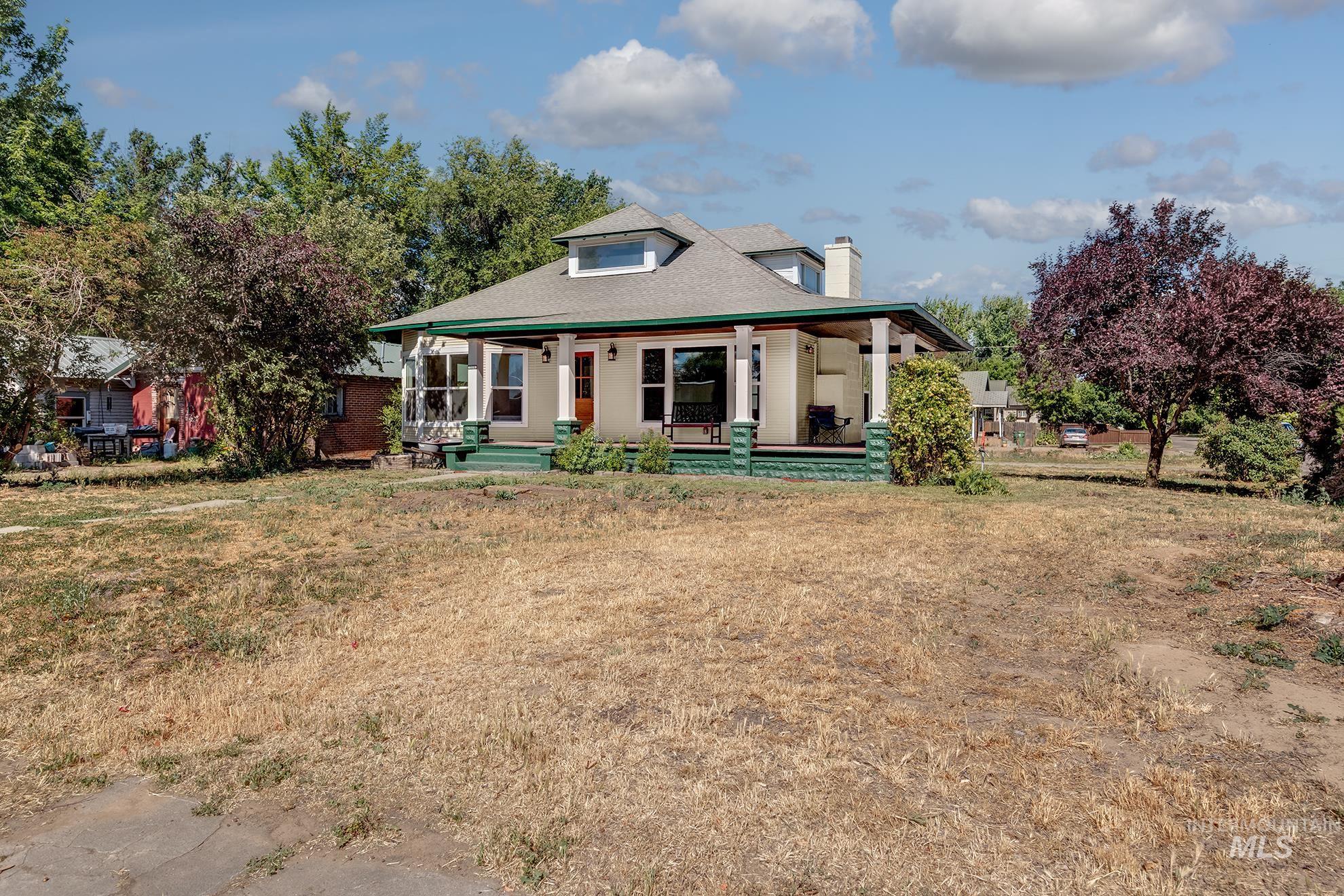 504 N 9th Street, Payette, Idaho 83661, 3 Bedrooms, 1 Bathroom, Residential For Sale, Price $350,000,MLS 98989841