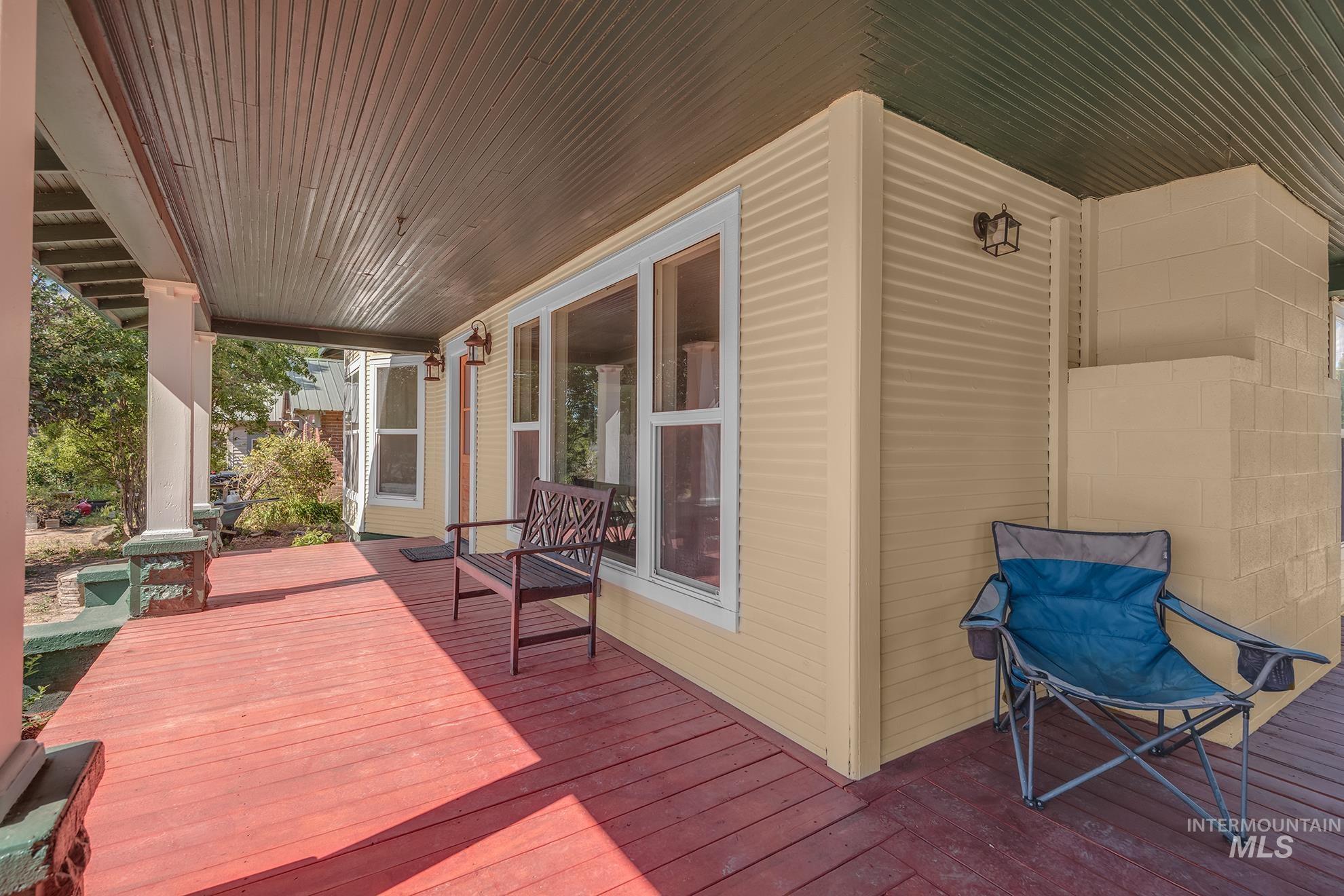 504 N 9th Street, Payette, Idaho 83661, 3 Bedrooms, 1 Bathroom, Residential For Sale, Price $350,000,MLS 98989841