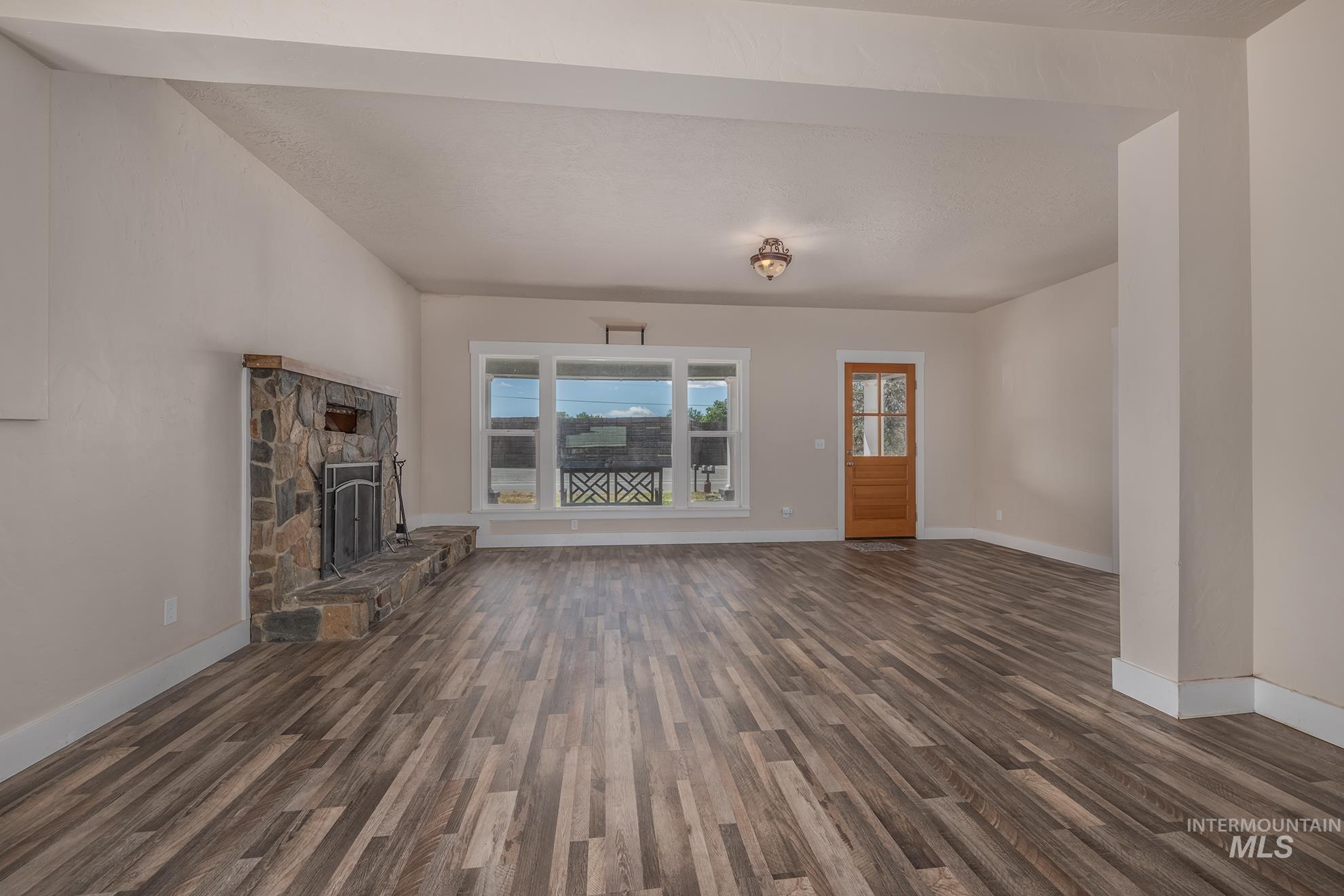 504 N 9th Street, Payette, Idaho 83661, 3 Bedrooms, 1 Bathroom, Residential For Sale, Price $350,000,MLS 98989841