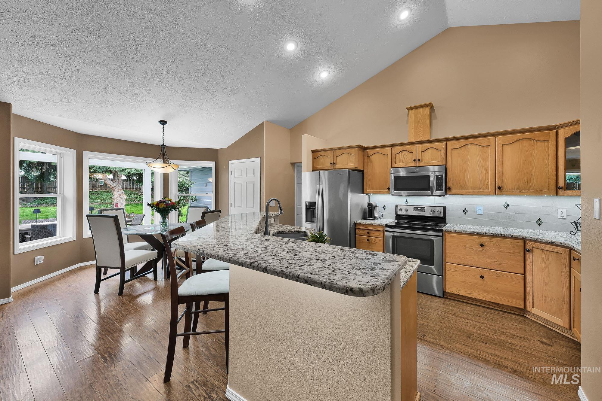 23193 Forest Hills Loop, Caldwell, Idaho 83607, 4 Bedrooms, 2 Bathrooms, Residential For Sale, Price $475,000,MLS 98989844