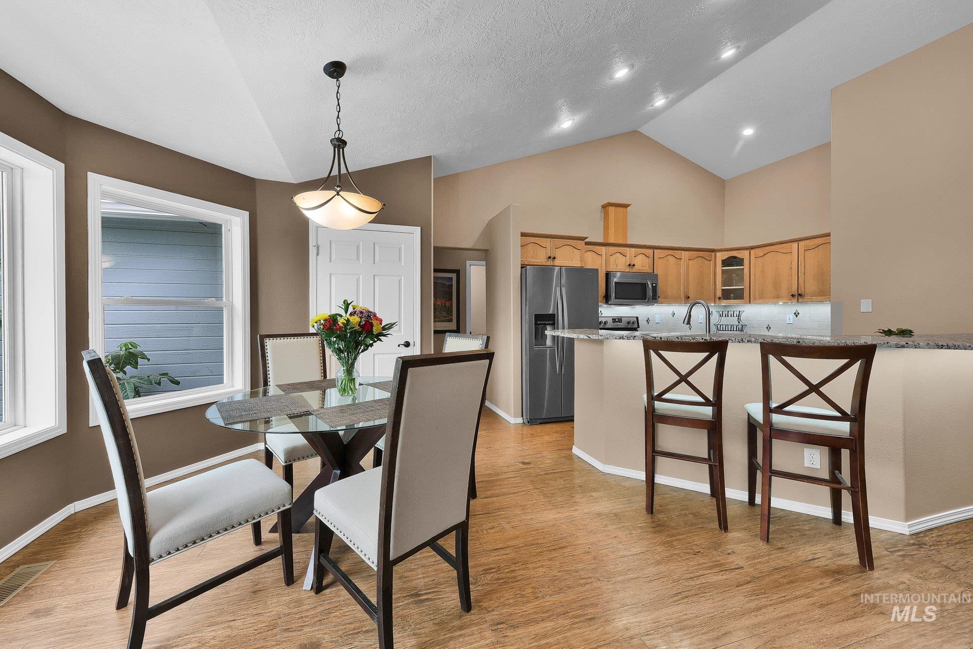 23193 Forest Hills Loop, Caldwell, Idaho 83607, 4 Bedrooms, 2 Bathrooms, Residential For Sale, Price $475,000,MLS 98989844