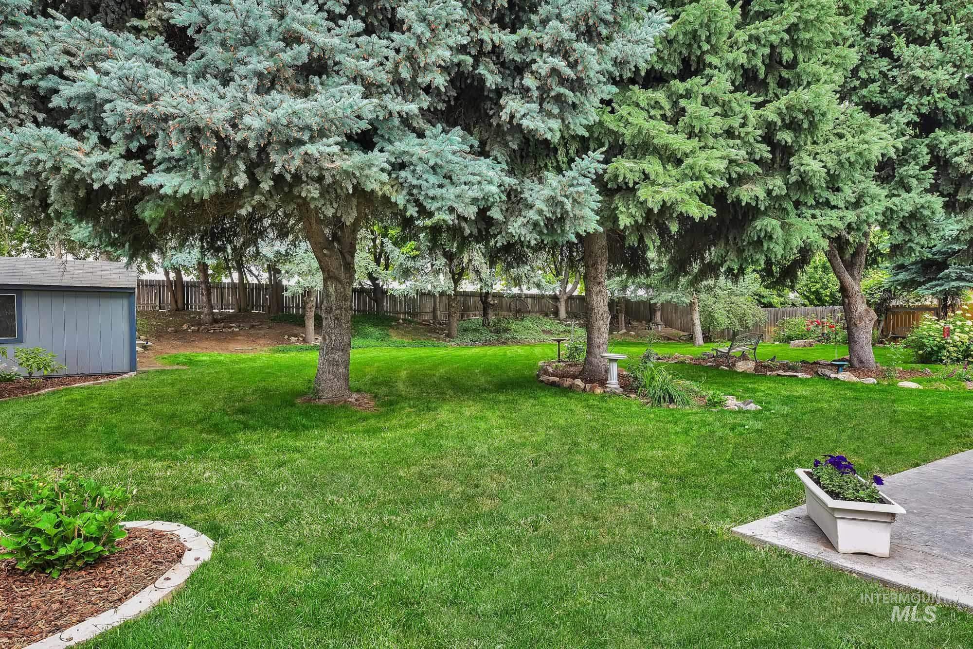 23193 Forest Hills Loop, Caldwell, Idaho 83607, 4 Bedrooms, 2 Bathrooms, Residential For Sale, Price $475,000,MLS 98989844