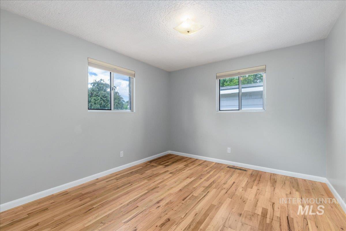 316 N Gail Cir, Boise, Idaho 83706, 3 Bedrooms, 1 Bathroom, Residential For Sale, Price $399,900,MLS 98989848