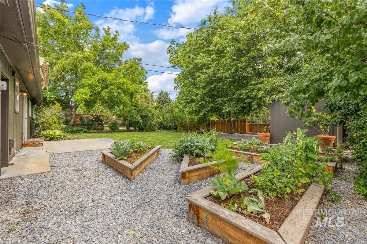 316 N Gail Cir, Boise, Idaho 83706, 3 Bedrooms, 1 Bathroom, Residential For Sale, Price $399,900,MLS 98989848