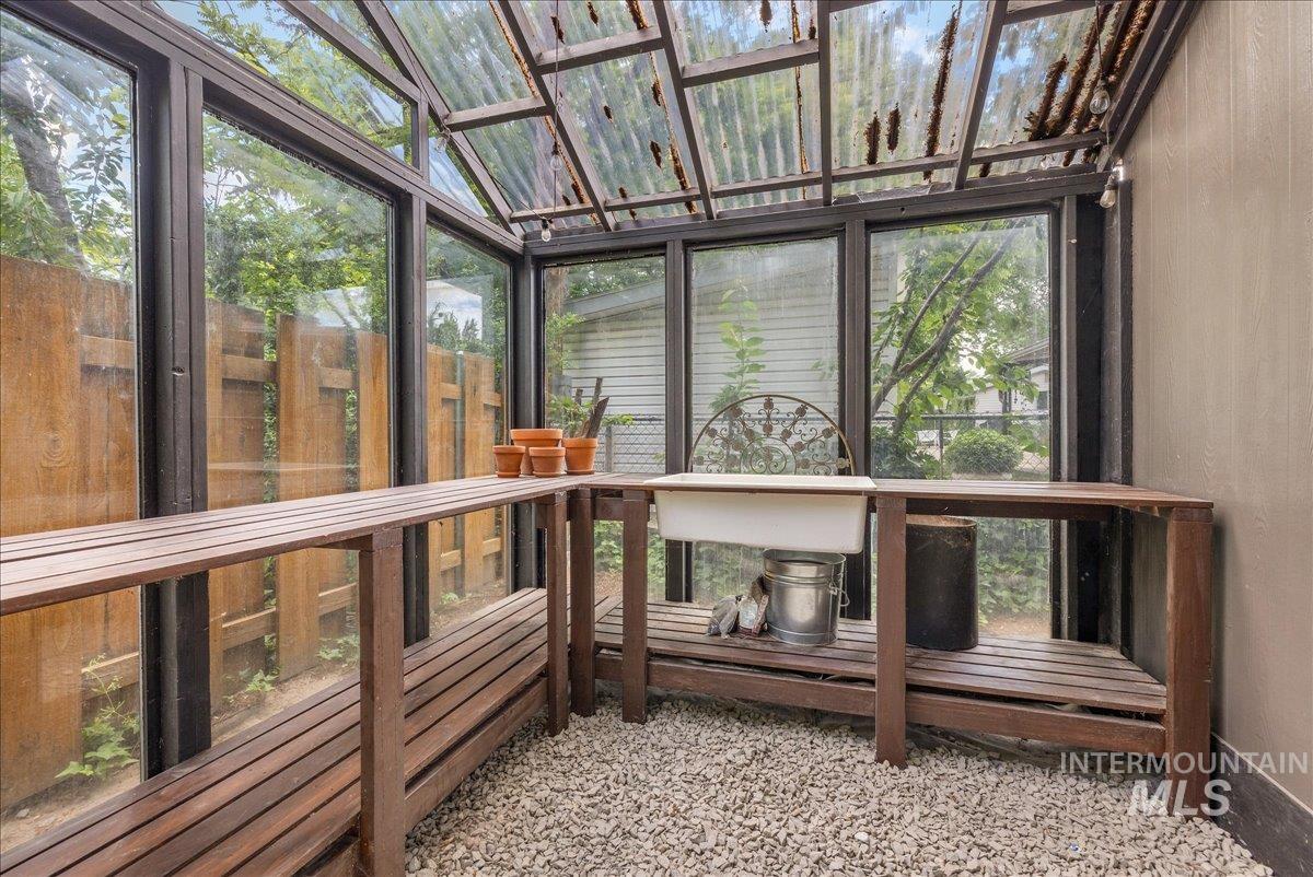 316 N Gail Cir, Boise, Idaho 83706, 3 Bedrooms, 1 Bathroom, Residential For Sale, Price $399,900,MLS 98989848