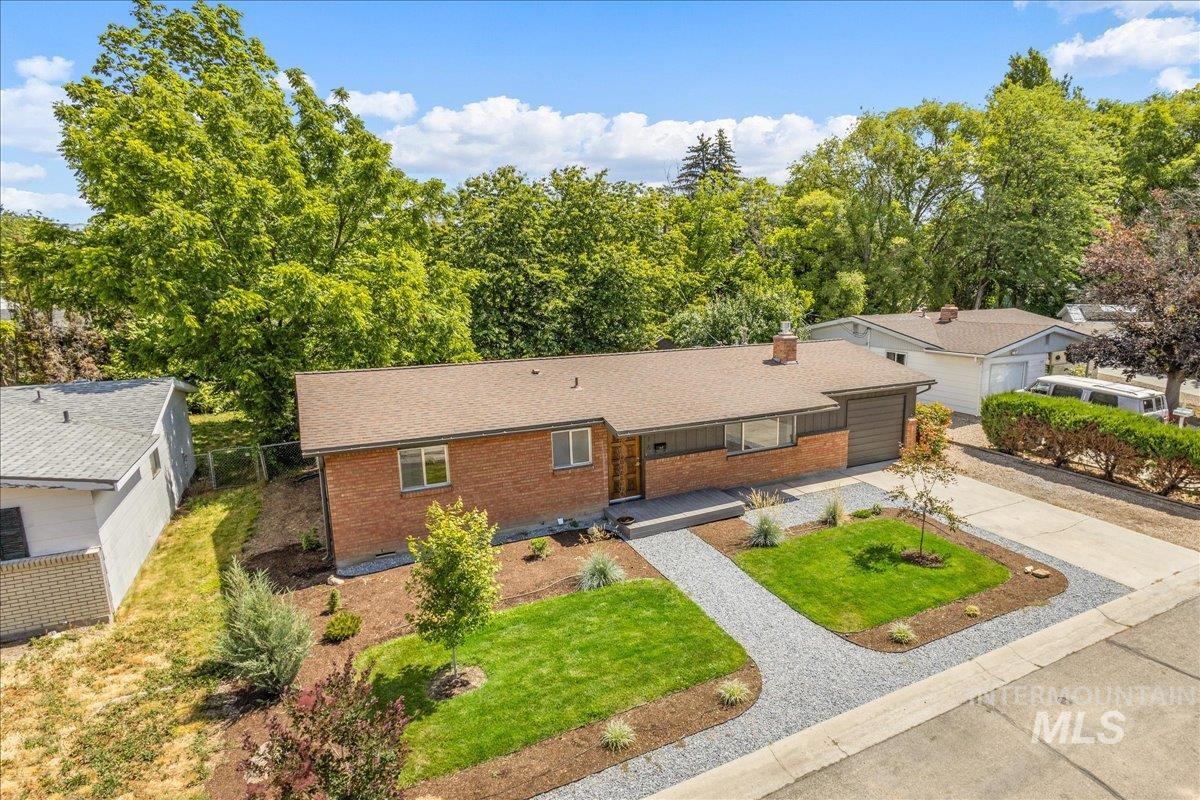 316 N Gail Cir, Boise, Idaho 83706, 3 Bedrooms, 1 Bathroom, Residential For Sale, Price $399,900,MLS 98989848
