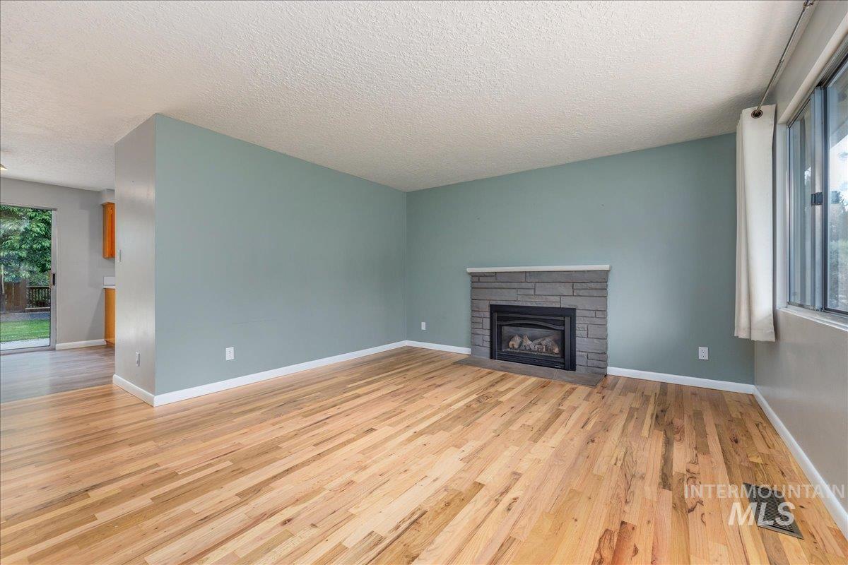 316 N Gail Cir, Boise, Idaho 83706, 3 Bedrooms, 1 Bathroom, Residential For Sale, Price $399,900,MLS 98989848