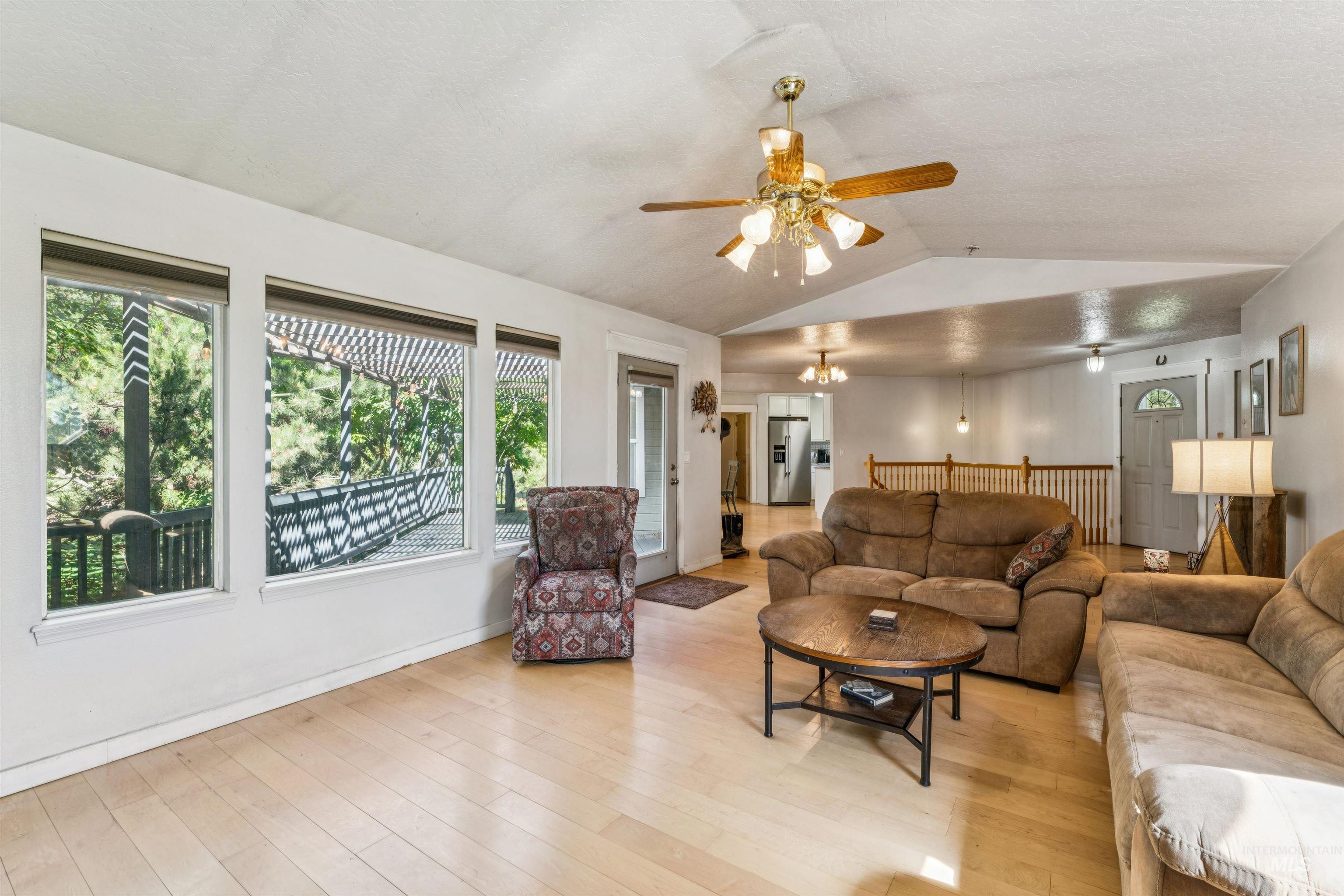 1925 Glenway, Fruitland, Idaho 83619, 4 Bedrooms, 3 Bathrooms, Residential For Sale, Price $770,000, 98989851