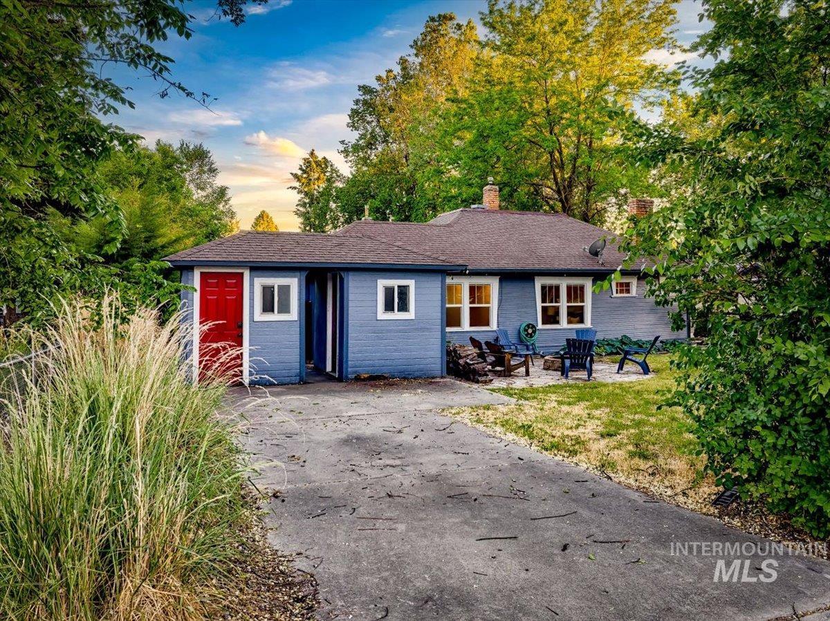 2014 N 9th St, Boise, Idaho 83702, 3 Bedrooms, 2 Bathrooms, Residential For Sale, Price $679,000,MLS 98989853