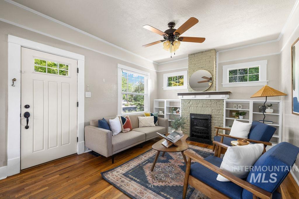 2014 N 9th St, Boise, Idaho 83702, 3 Bedrooms, 2 Bathrooms, Residential For Sale, Price $679,000,MLS 98989853
