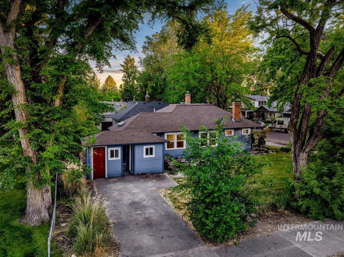 2014 N 9th St, Boise, Idaho 83702, 3 Bedrooms, 2 Bathrooms, Residential For Sale, Price $679,000,MLS 98989853