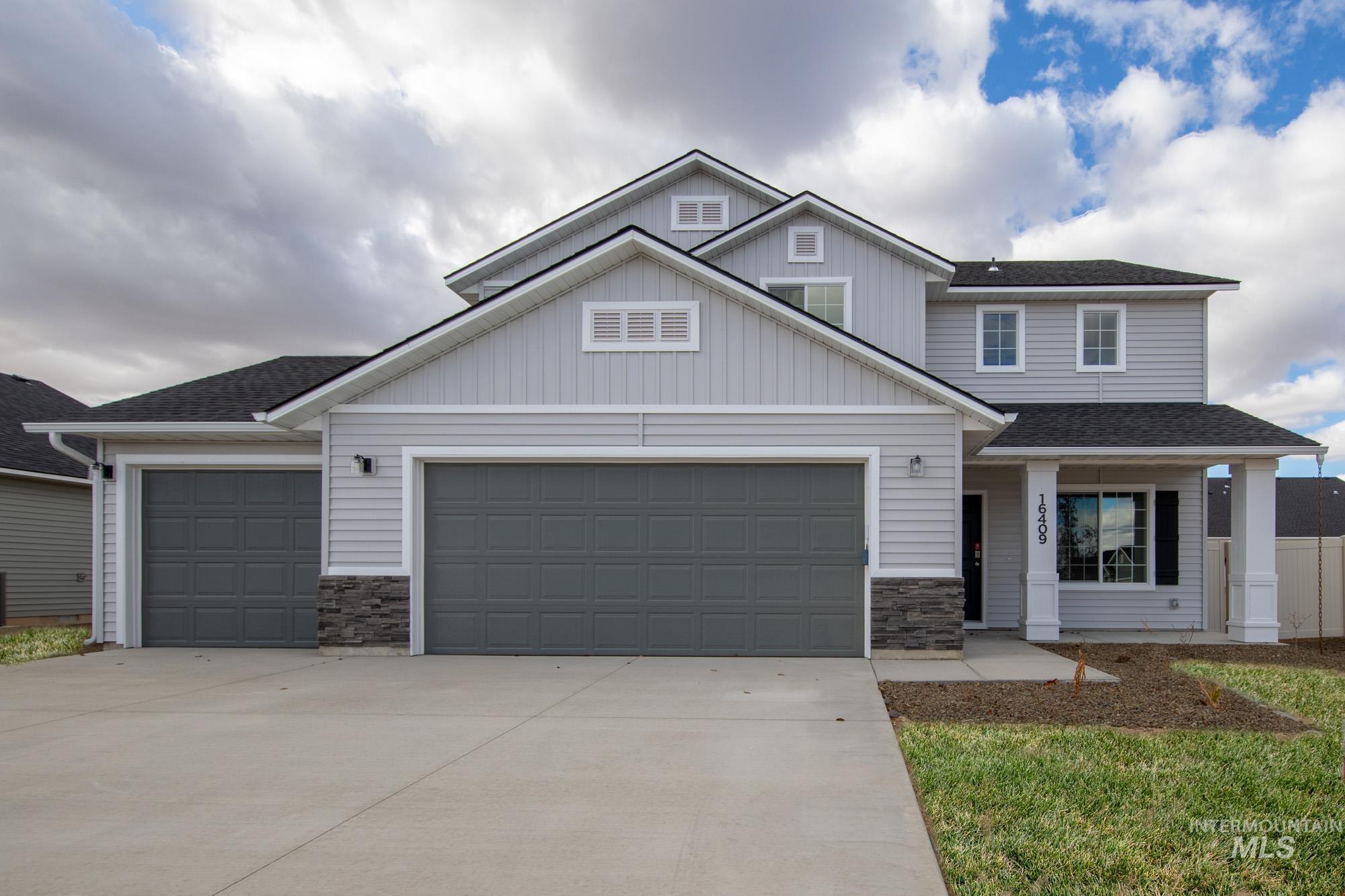 219 W 17th Ave, Jerome, Idaho 83338, 4 Bedrooms, 2.5 Bathrooms, Residential For Sale, Price $414,990,MLS 98989855