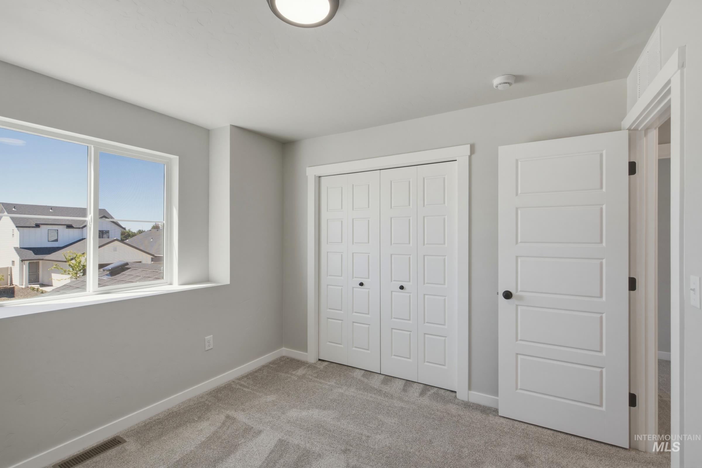 7300 W Trumbull Ct, Eagle, Idaho 83616, 4 Bedrooms, 2.5 Bathrooms, Residential For Sale, Price $549,990,MLS 98989857