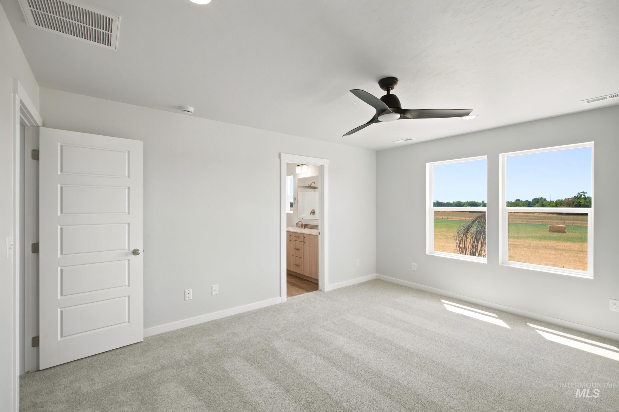 7459 W Trumbull Ct, Eagle, Idaho 83616, 3 Bedrooms, 2.5 Bathrooms, Residential For Sale, Price $519,990,MLS 98989859
