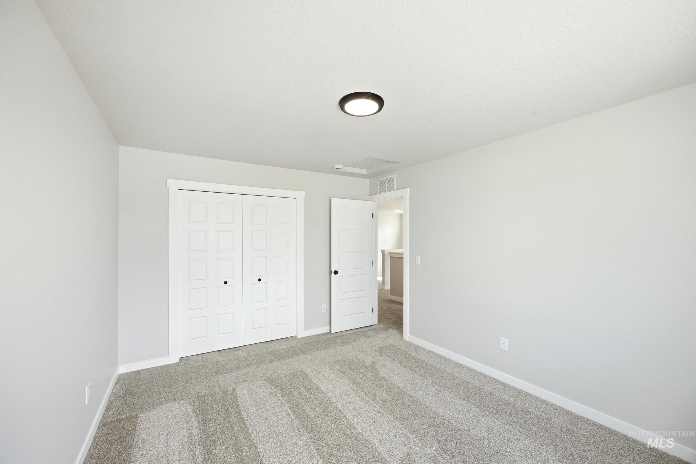 8358 E Cool River Lp, Nampa, Idaho 83687, 5 Bedrooms, 3 Bathrooms, Residential For Sale, Price $524,990,MLS 98989863