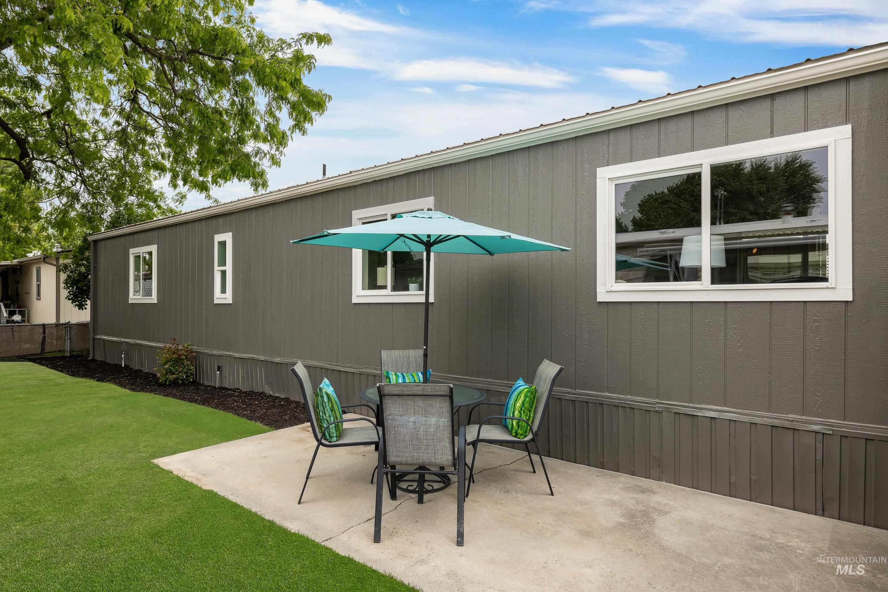 7062 Royal Glen Ln, Boise, Idaho 83714, 2 Bedrooms, 1 Bathroom, Residential For Sale, Price $118,900, 98989864