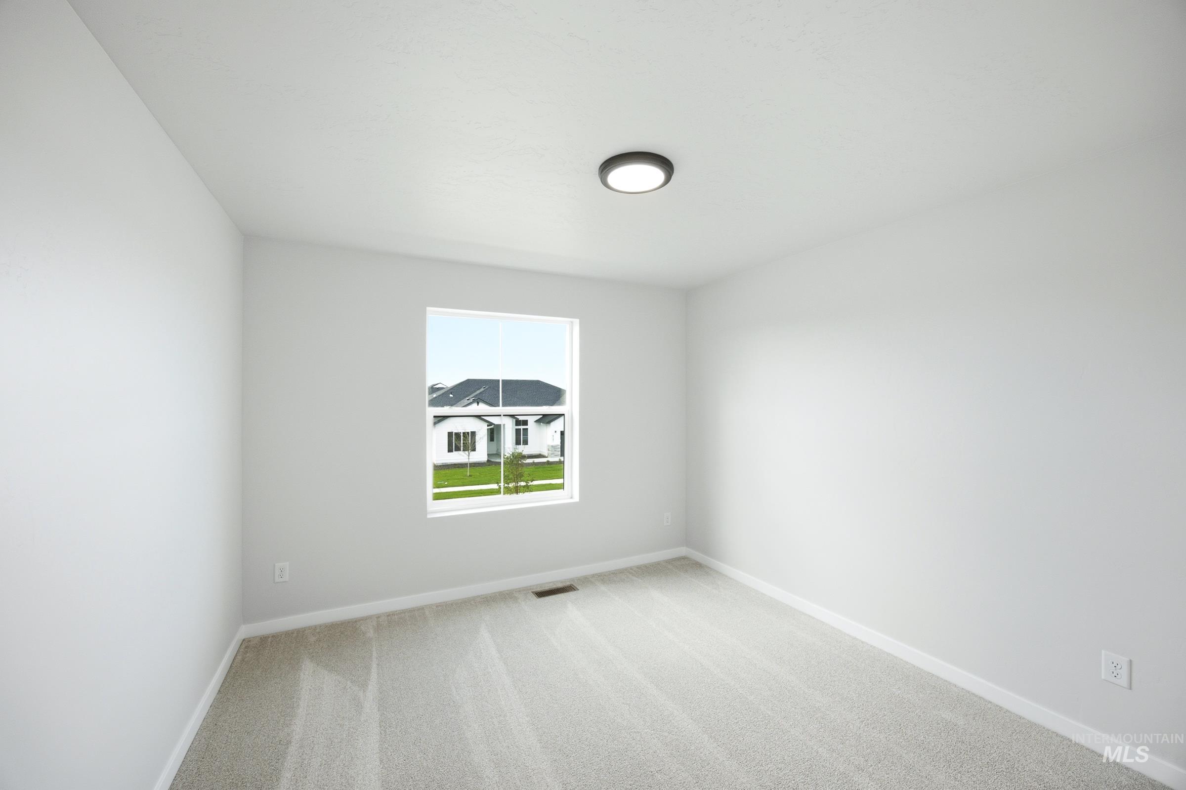8370 E Cool River Lp, Nampa, Idaho 83687, 5 Bedrooms, 3 Bathrooms, Residential For Sale, Price $539,990,MLS 98989865