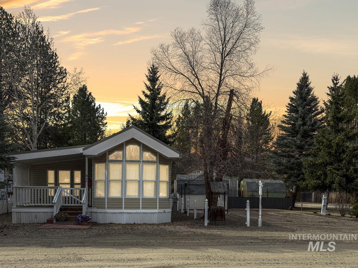 46 B Street, Cascade, Idaho 83611, 1 Bedroom, 1 Bathroom, Residential For Sale, Price $199,999, 98989868