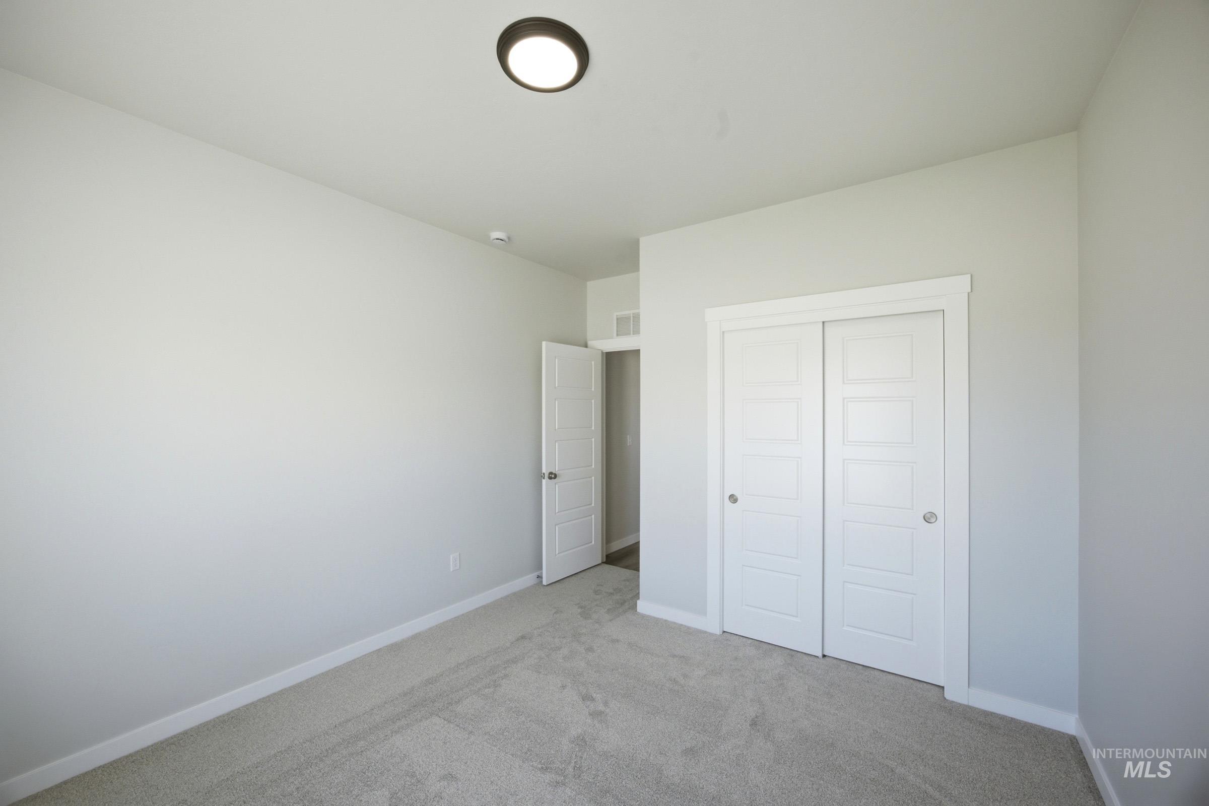 5305 E Phelps Lake Dr, Nampa, Idaho 83687, 4 Bedrooms, 2 Bathrooms, Residential For Sale, Price $573,990,MLS 98989869
