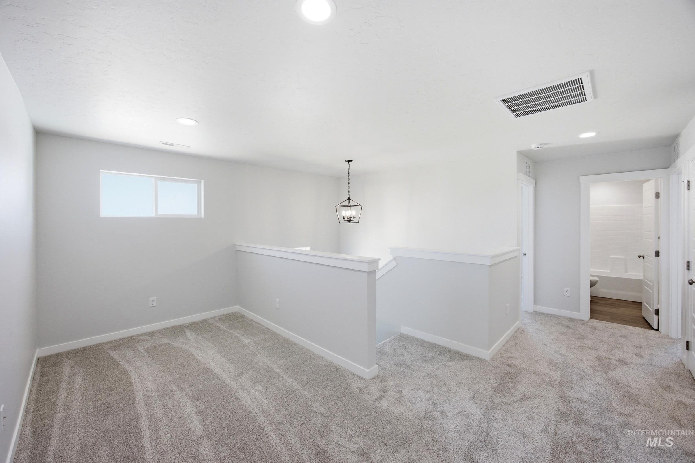 5283 E Phelps Lake Dr, Nampa, Idaho 83687, 5 Bedrooms, 3 Bathrooms, Residential For Sale, Price $569,990, 98989870