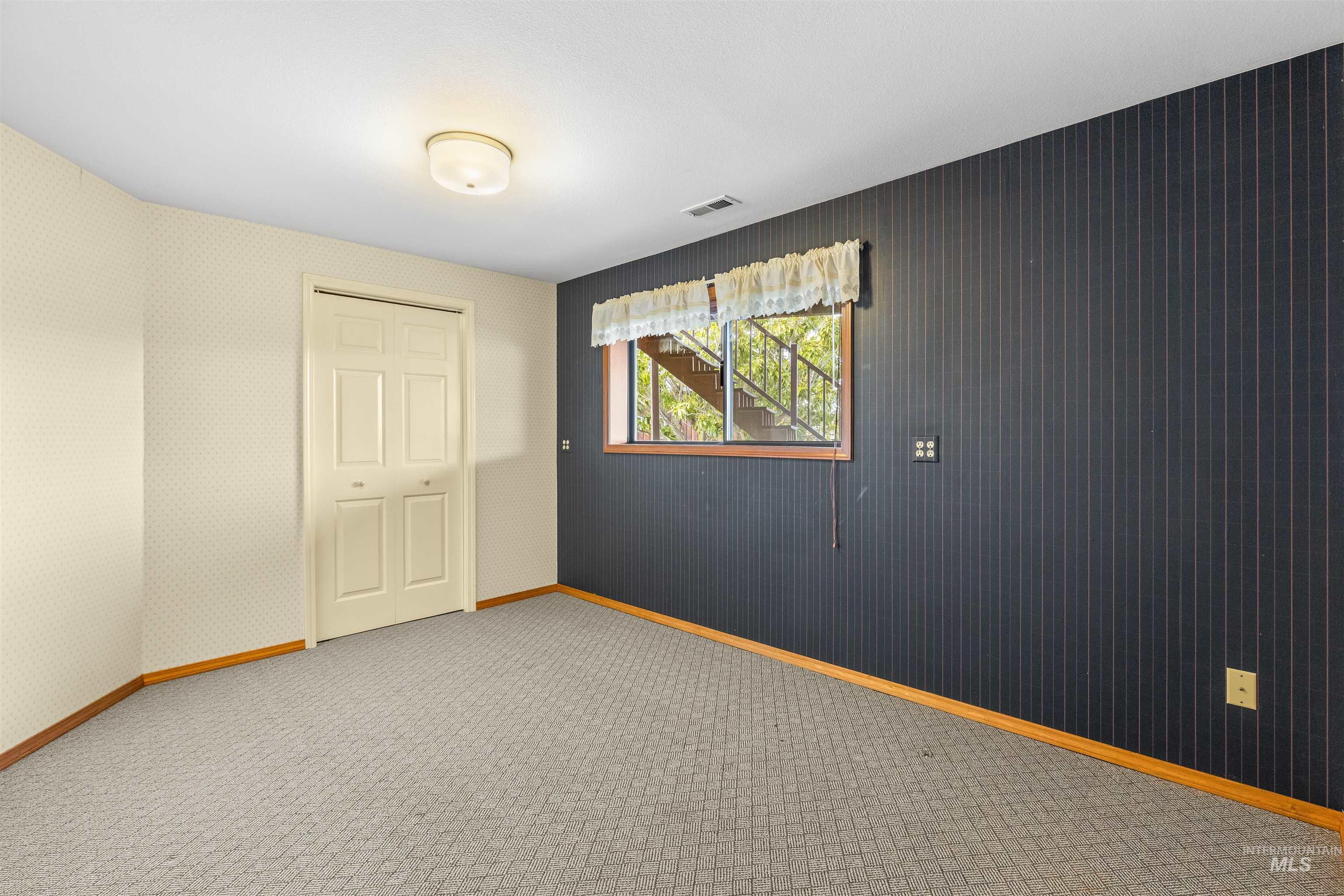 3433 Skyline Dr, Clarkston, Washington 99403, 4 Bedrooms, 3 Bathrooms, Residential For Sale, Price $965,000,MLS 98989871