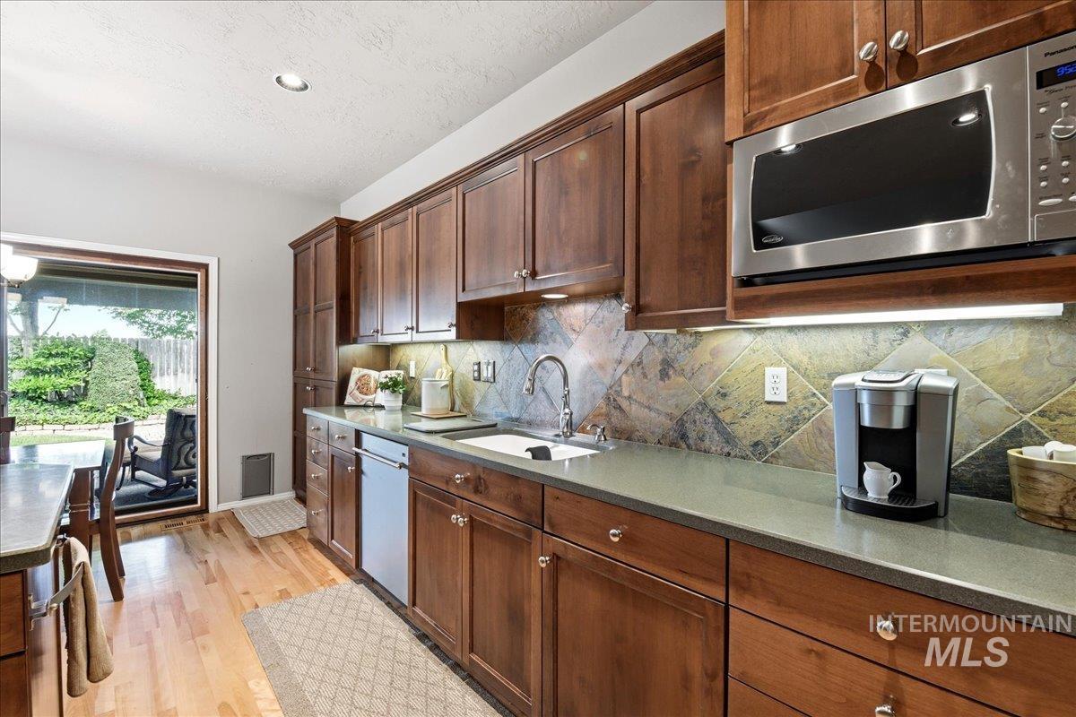 5143 N Blue Ash Ave, Boise, Idaho 83713, 5 Bedrooms, 3 Bathrooms, Residential For Sale, Price $849,900,MLS 98989873