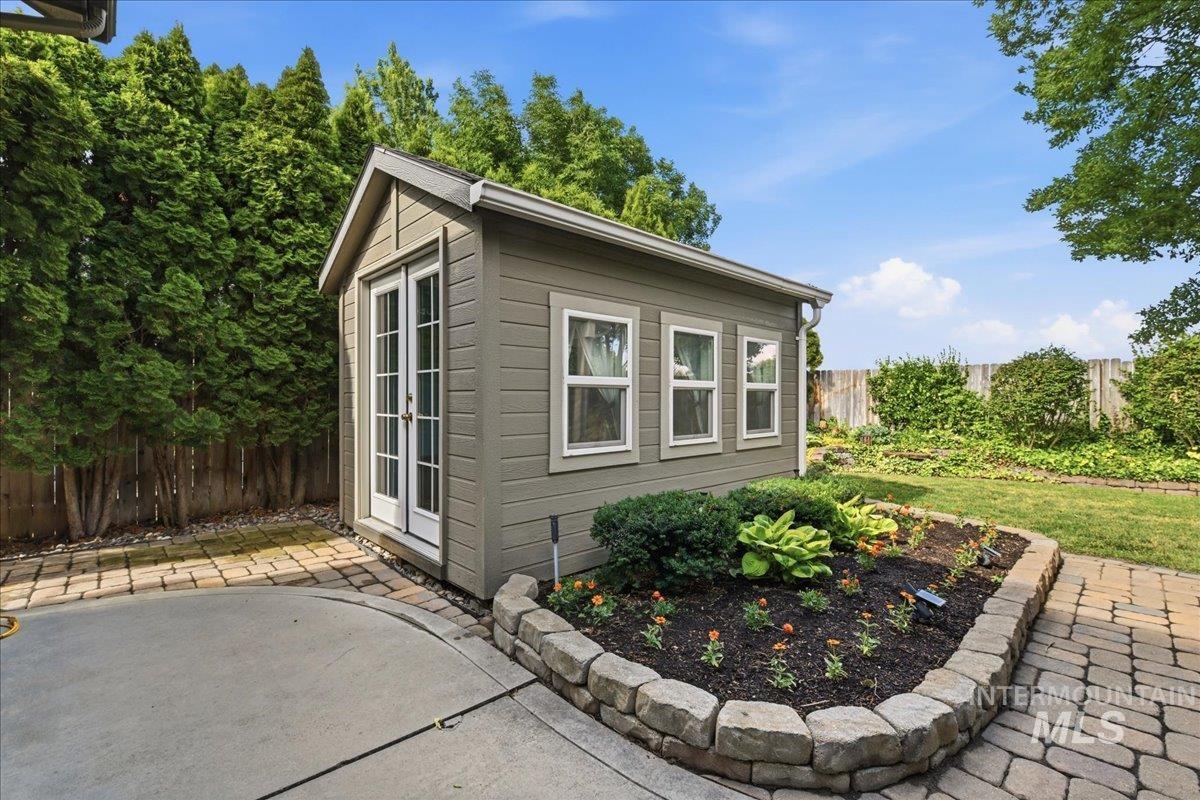 5143 N Blue Ash Ave, Boise, Idaho 83713, 5 Bedrooms, 3 Bathrooms, Residential For Sale, Price $849,900,MLS 98989873