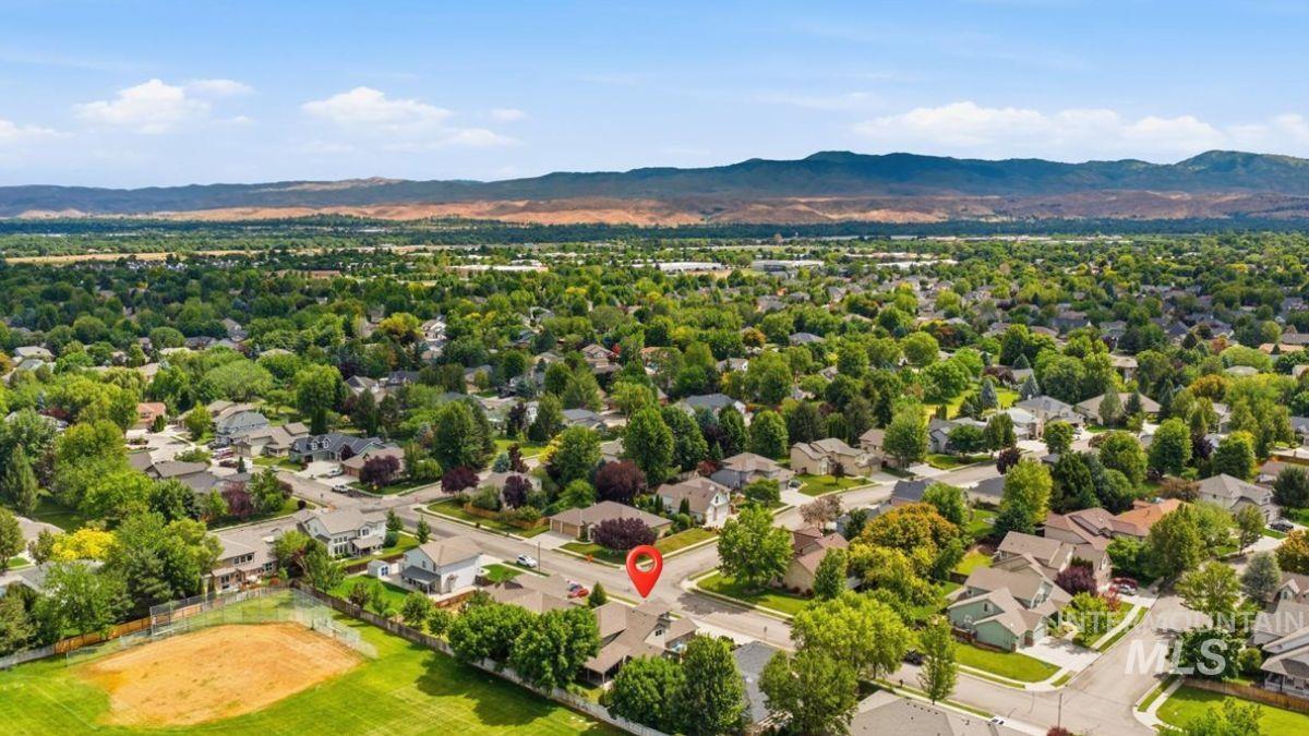 5143 N Blue Ash Ave, Boise, Idaho 83713, 5 Bedrooms, 3 Bathrooms, Residential For Sale, Price $849,900,MLS 98989873