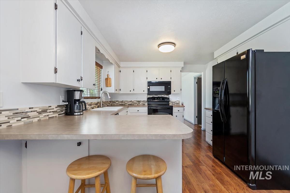 9568 W Atmore Dr., Boise, Idaho 83704, 3 Bedrooms, 2 Bathrooms, Residential For Sale, Price $449,000,MLS 98989875