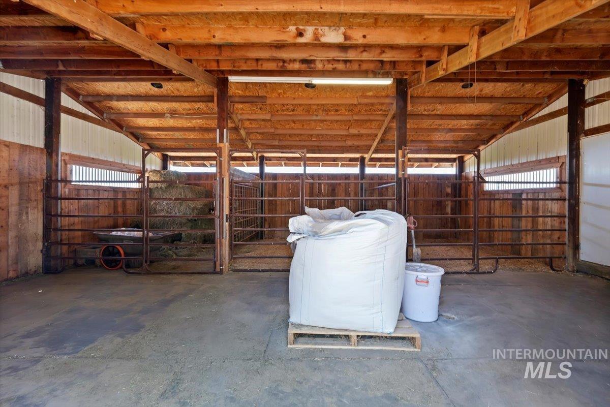 7345 Silver Bullet Ln, Star, Idaho 83669, 3 Bedrooms, 2 Bathrooms, Residential For Sale, Price $1,150,000,MLS 98989876