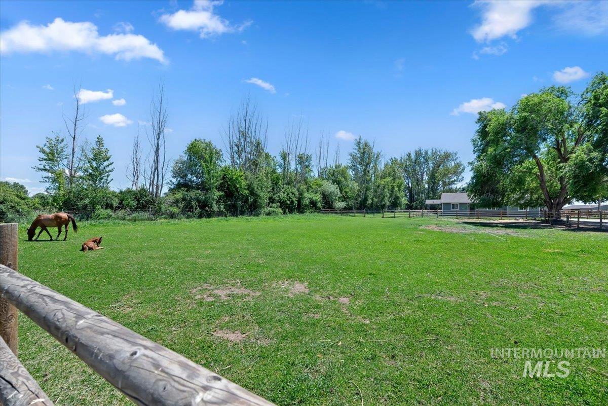 7345 Silver Bullet Ln, Star, Idaho 83669, 3 Bedrooms, 2 Bathrooms, Residential For Sale, Price $1,150,000,MLS 98989876
