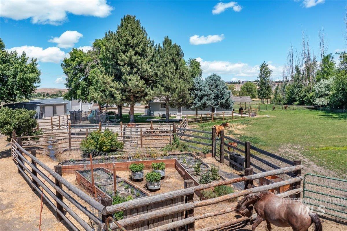 7345 Silver Bullet Ln, Star, Idaho 83669, 3 Bedrooms, 2 Bathrooms, Residential For Sale, Price $1,050,000,MLS 98989876