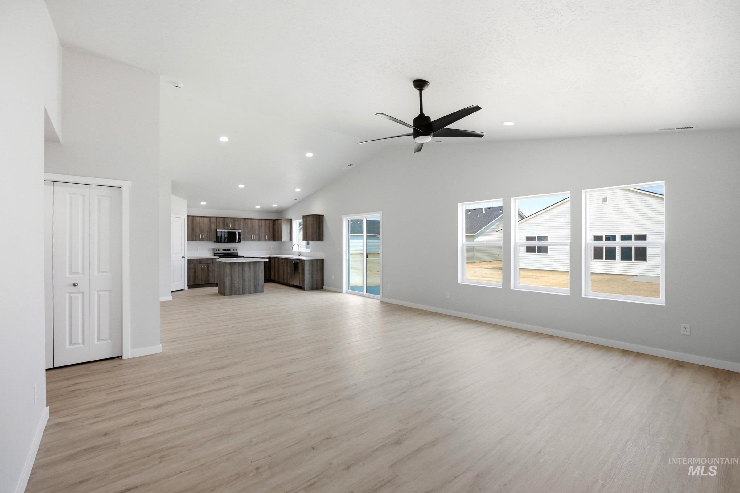 4403 Dayton St, Caldwell, Idaho 83605, 4 Bedrooms, 2 Bathrooms, Residential For Sale, Price $434,990,MLS 98989877