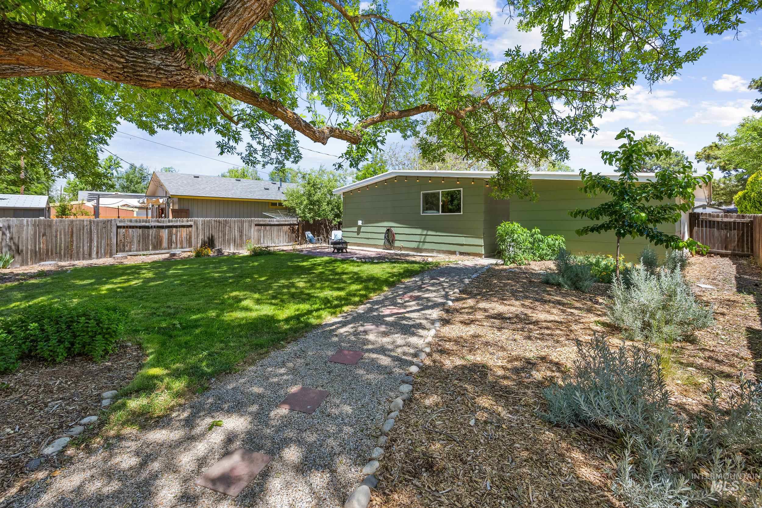 109 S Owyhee St, Boise, Idaho 83705, 3 Bedrooms, 1 Bathroom, Residential For Sale, Price $425,000,MLS 98989878