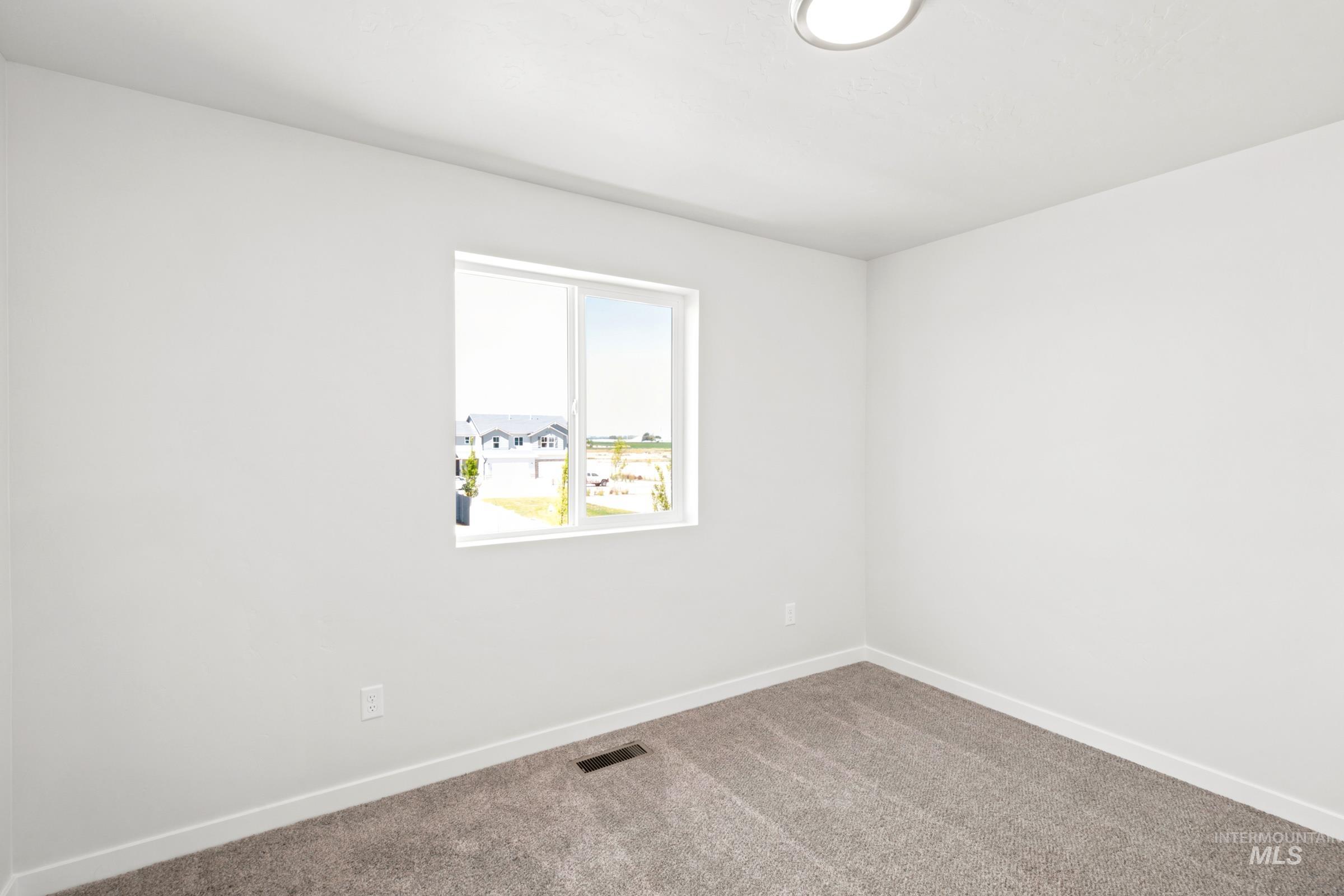 10864 Rutland St, Caldwell, Idaho 83605, 3 Bedrooms, 2.5 Bathrooms, Residential For Sale, Price $369,990,MLS 98989880