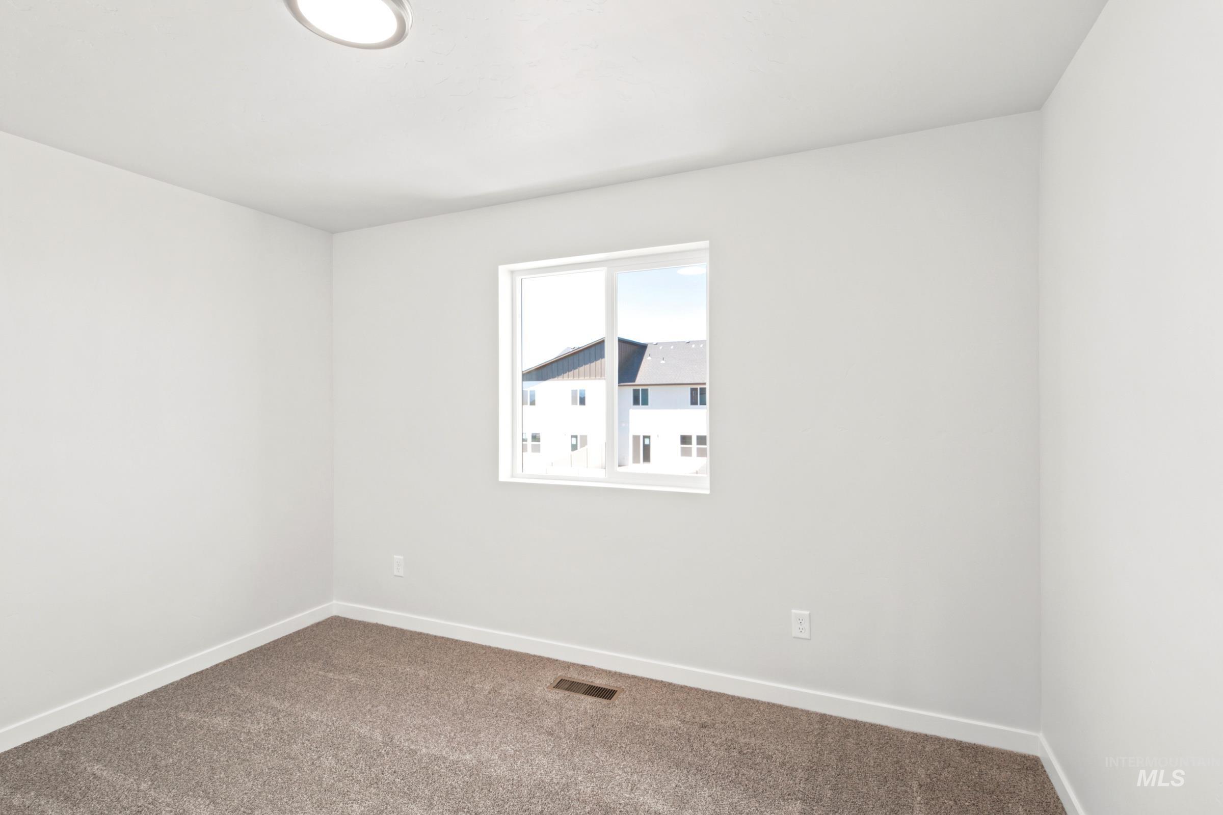 10864 Rutland St, Caldwell, Idaho 83605, 3 Bedrooms, 2.5 Bathrooms, Residential For Sale, Price $369,990,MLS 98989880