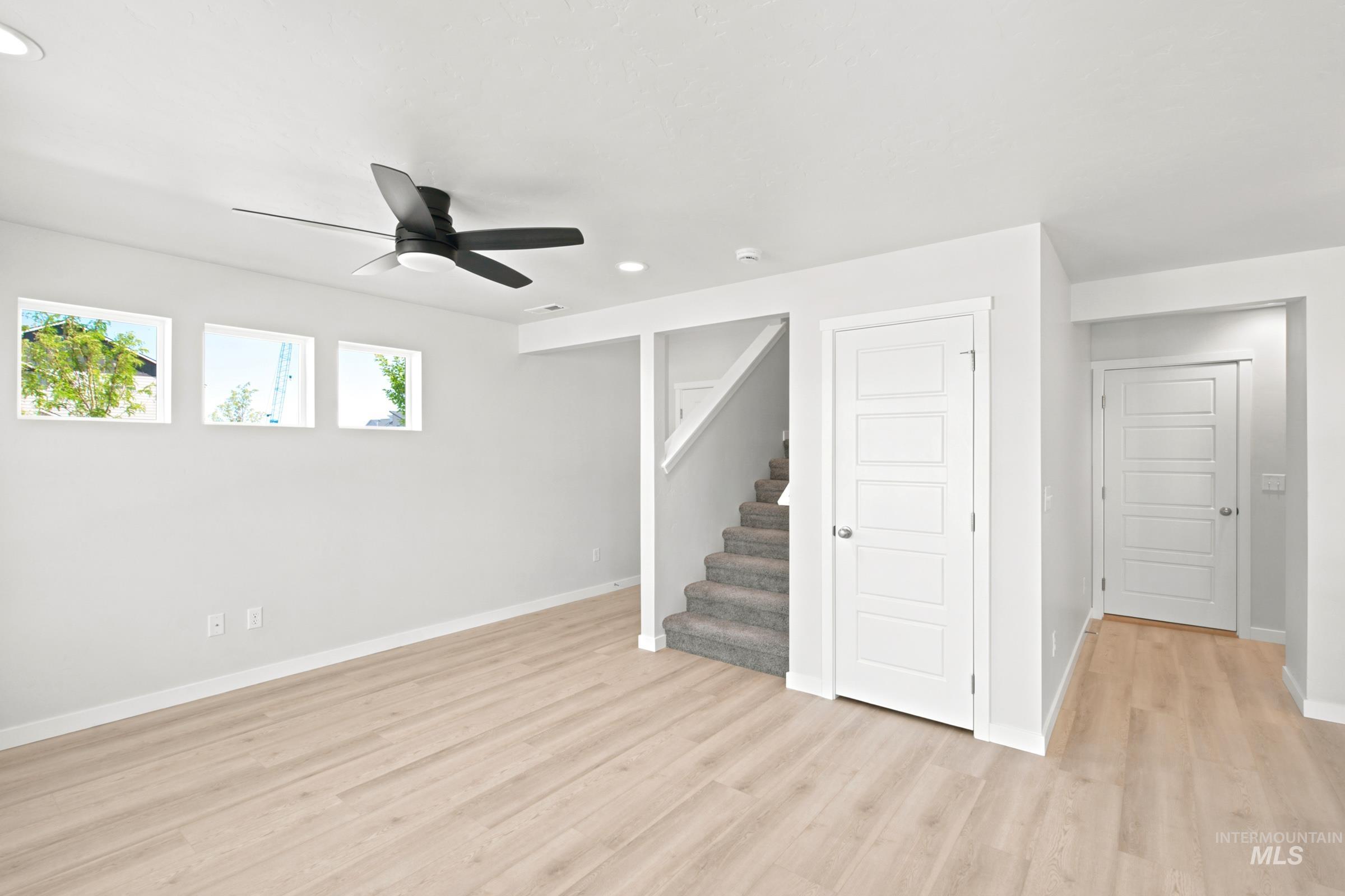 10864 Rutland St, Caldwell, Idaho 83605, 3 Bedrooms, 2.5 Bathrooms, Residential For Sale, Price $369,990,MLS 98989880