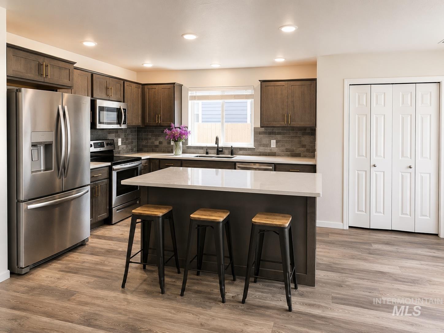 19417 Susquehanna Way, Caldwell, Idaho 83605, 4 Bedrooms, 2.5 Bathrooms, Residential For Sale, Price $539,000,MLS 98989881