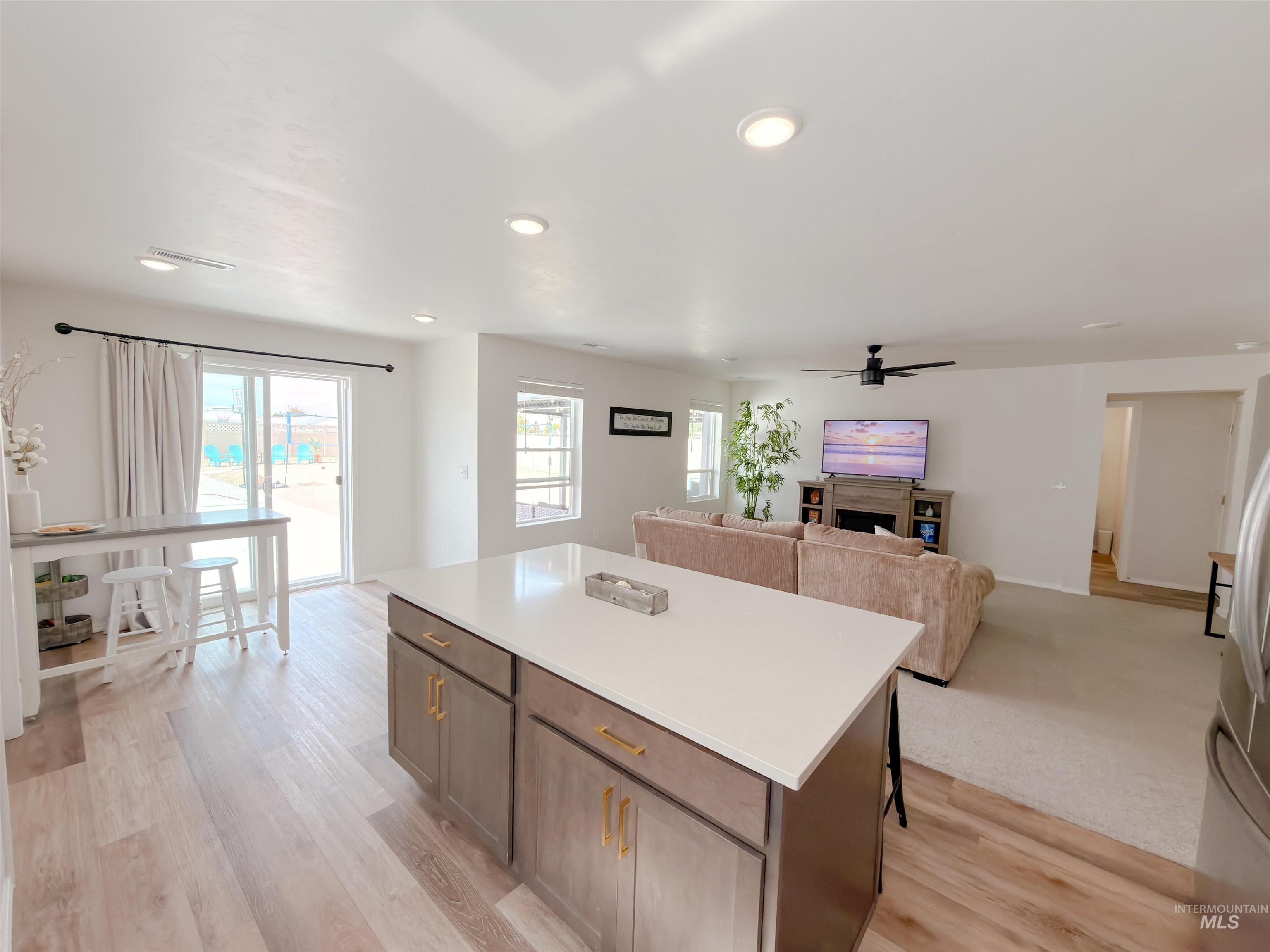 19417 Susquehanna Way, Caldwell, Idaho 83605, 4 Bedrooms, 2.5 Bathrooms, Residential For Sale, Price $539,000,MLS 98989881