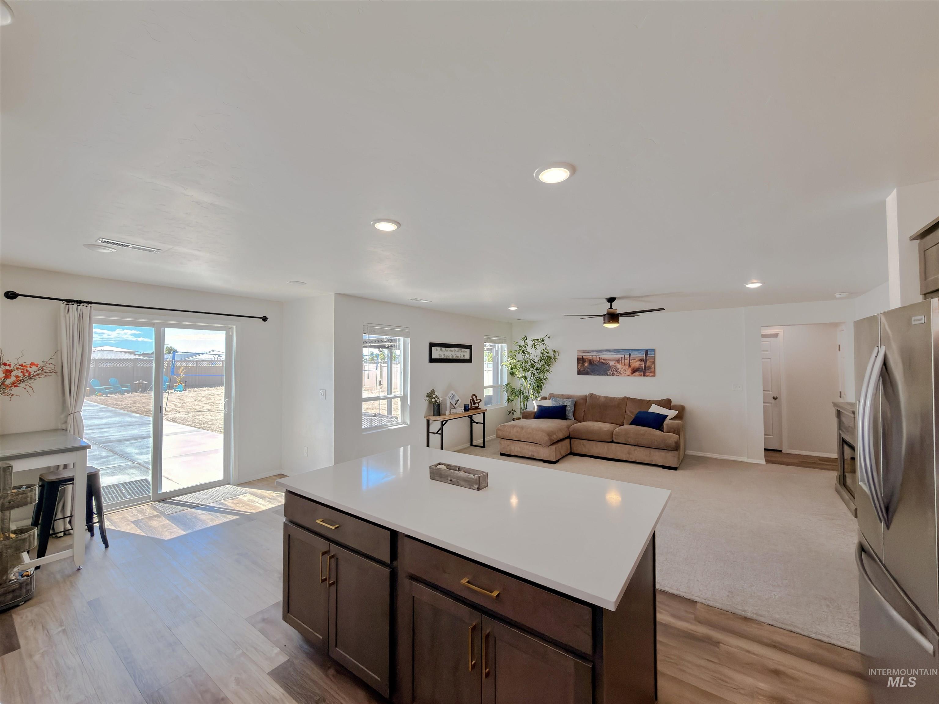 19417 Susquehanna Way, Caldwell, Idaho 83605, 4 Bedrooms, 2.5 Bathrooms, Residential For Sale, Price $539,000,MLS 98989881