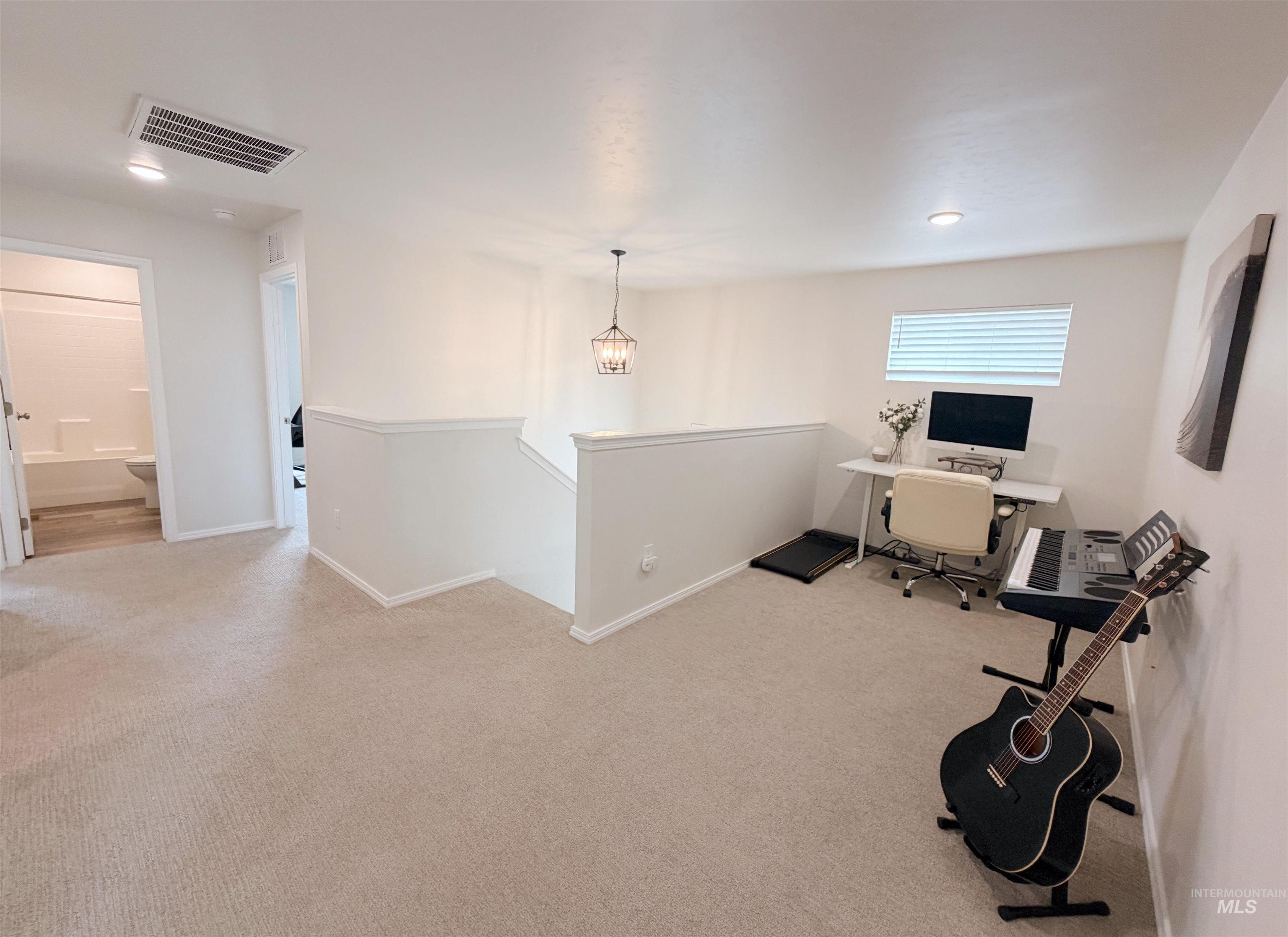 19417 Susquehanna Way, Caldwell, Idaho 83605, 4 Bedrooms, 2.5 Bathrooms, Residential For Sale, Price $539,000,MLS 98989881