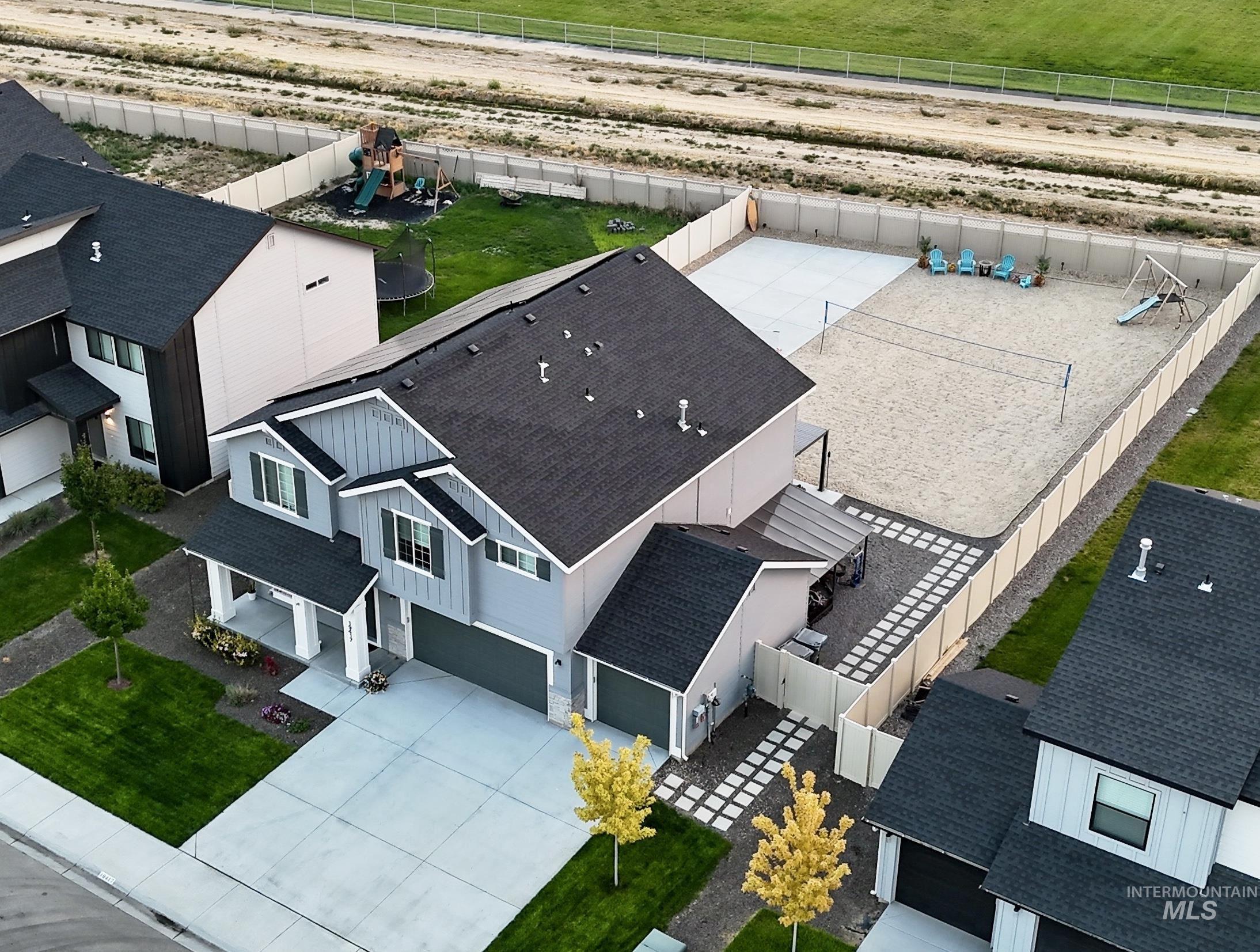 19417 Susquehanna Way, Caldwell, Idaho 83605, 4 Bedrooms, 2.5 Bathrooms, Residential For Sale, Price $539,000,MLS 98989881
