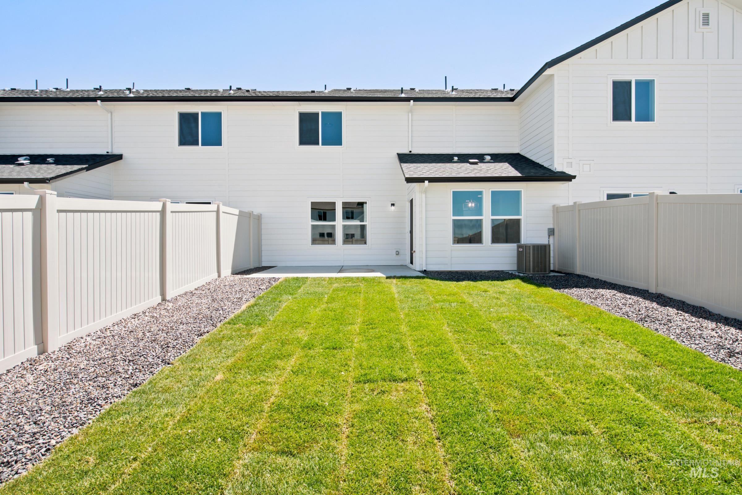 10876 Rutland St, Caldwell, Idaho 83605, 3 Bedrooms, 2.5 Bathrooms, Residential For Sale, Price $363,990,MLS 98989886