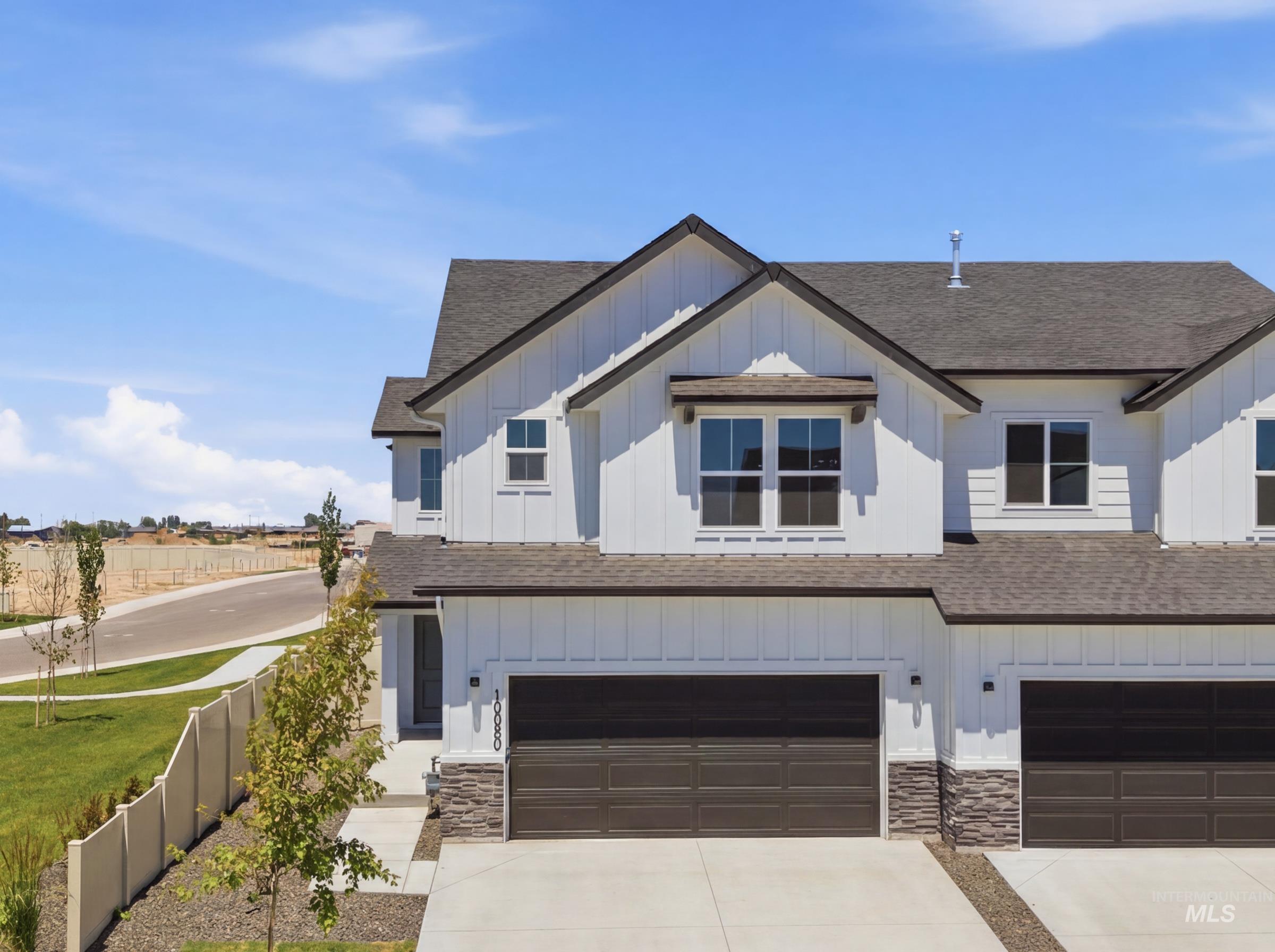 10880 Rutland St, Caldwell, Idaho 83605, 3 Bedrooms, 2.5 Bathrooms, Residential For Sale, Price $368,990,MLS 98989887
