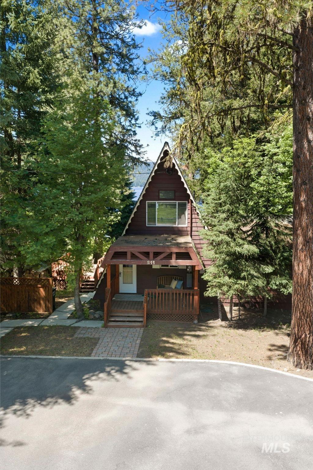 211 W Lake St., McCall, Idaho 83638, 3 Bedrooms, 2 Bathrooms, Residential For Sale, Price $4,950,000,MLS 98989896