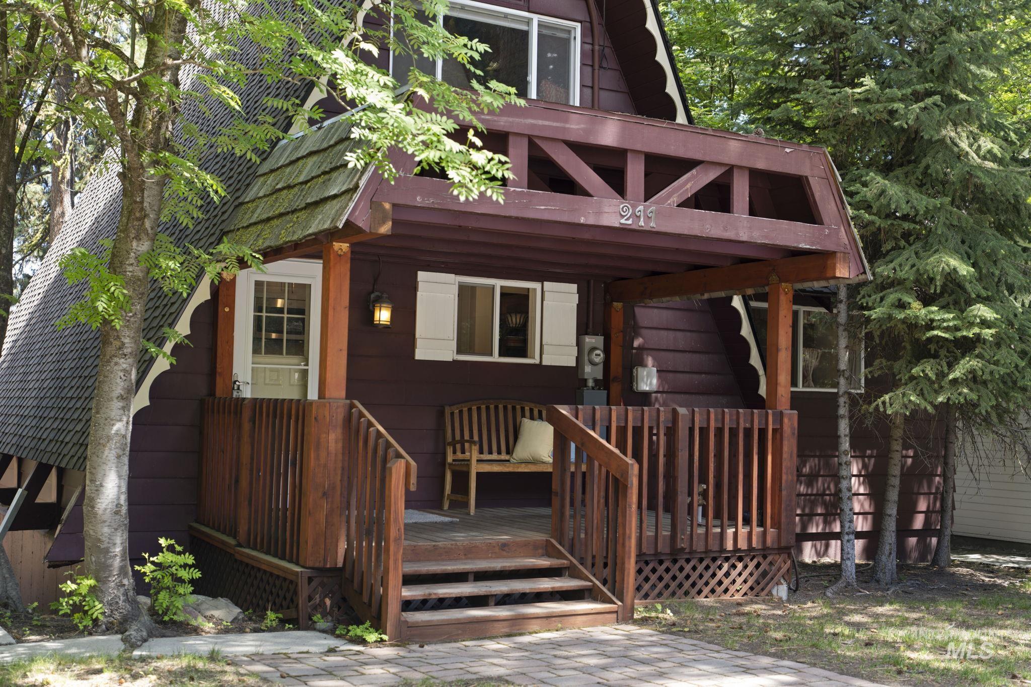 211 W Lake St., McCall, Idaho 83638, 3 Bedrooms, 2 Bathrooms, Residential For Sale, Price $4,950,000,MLS 98989896
